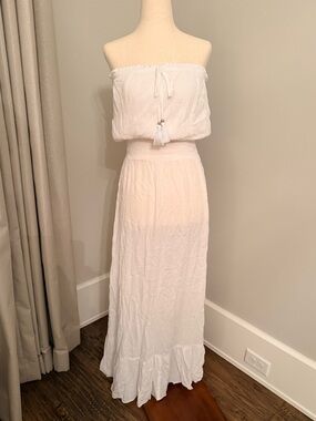 NWT Gorgeous Maxi Dress & Swim Cover-up with Tassel!